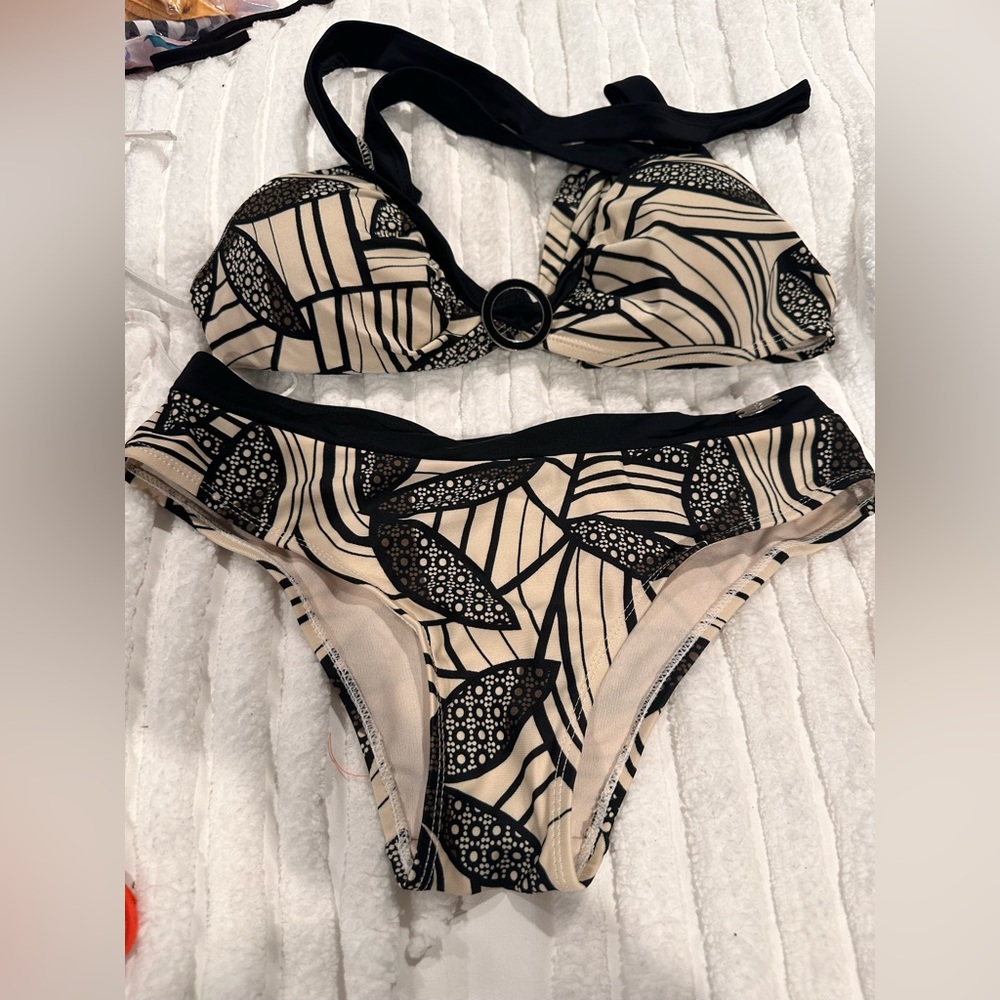 Bikini